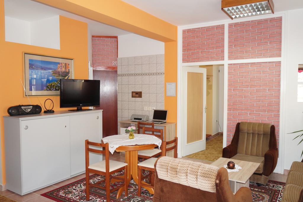Apartment Pokos Varazdinske Toplice Luaran gambar